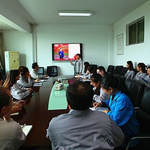 ��˾�k���ҽM���_չ���W(xu��)�hʷ �v�h�ԡ����