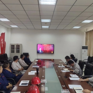 �(y��ng)�O�ֹ�˾��벢�e����(sh��)���M(j��n)��ȫ���a(ch��n)��(zhu��n)�(xi��ng)���������Є�(d��ng)