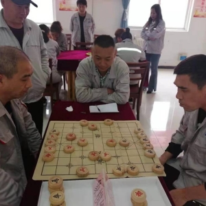 ���ڷ���(w��)�����e�k��ӭ��һ�����w���