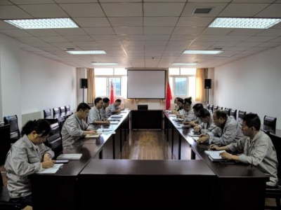 ��˾�����M���W(xu��)��(x��)��(x��)��ƽ����ӛ�P(gu��n)�ڹ����A���͹�����������ҪՓ���x����