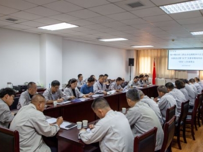 ��˾�������M����������Ⱥ����߅�����Ͳ���֮�L����