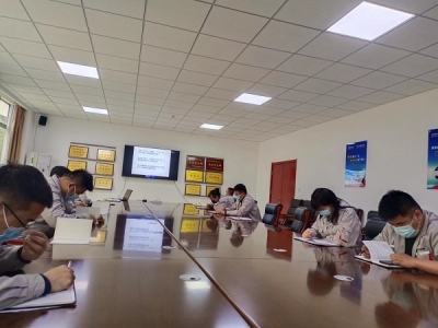 �V�I(y��)��˾�M���_չ���W(xu��)��(x��)��(x��)��ƽ����ӛ�P(gu��n)���h�Ľ��O(sh��)��ҪՓ�������}��Ӗ(x��n)