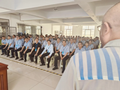 �ܸ���׃ ����L(zh��ng)�Q-��˾�_(k��i)չ������ʽ����ʾ�������(d��ng)