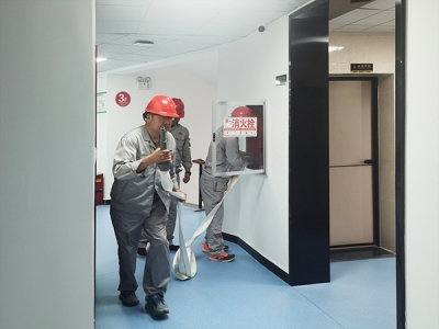 ������ڷ���(w��)���ĽM������������ɢ����(x��)���