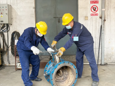 �(y��ng)�O�ֹ�˾��(d��ng)��܇�g�����f���U ���ճ��c(di��n)������