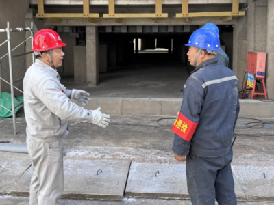 �X�V�Ͻ�ֹ�˾늽�һ܇�g����(qi��ng)����ί���� ���ΰ�ȫ����